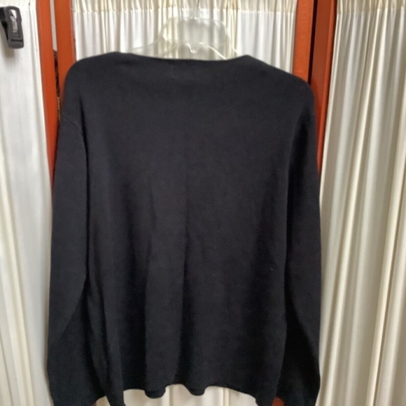 Black Women’s Sweater with Leather Buckle Accent Size 1X Colorworks - Picture 4 of 7